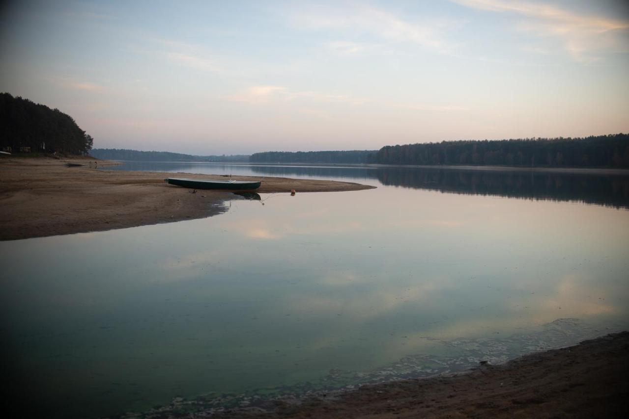 Domek W Lesie Nad Zalewem Chancza Экстерьер фото